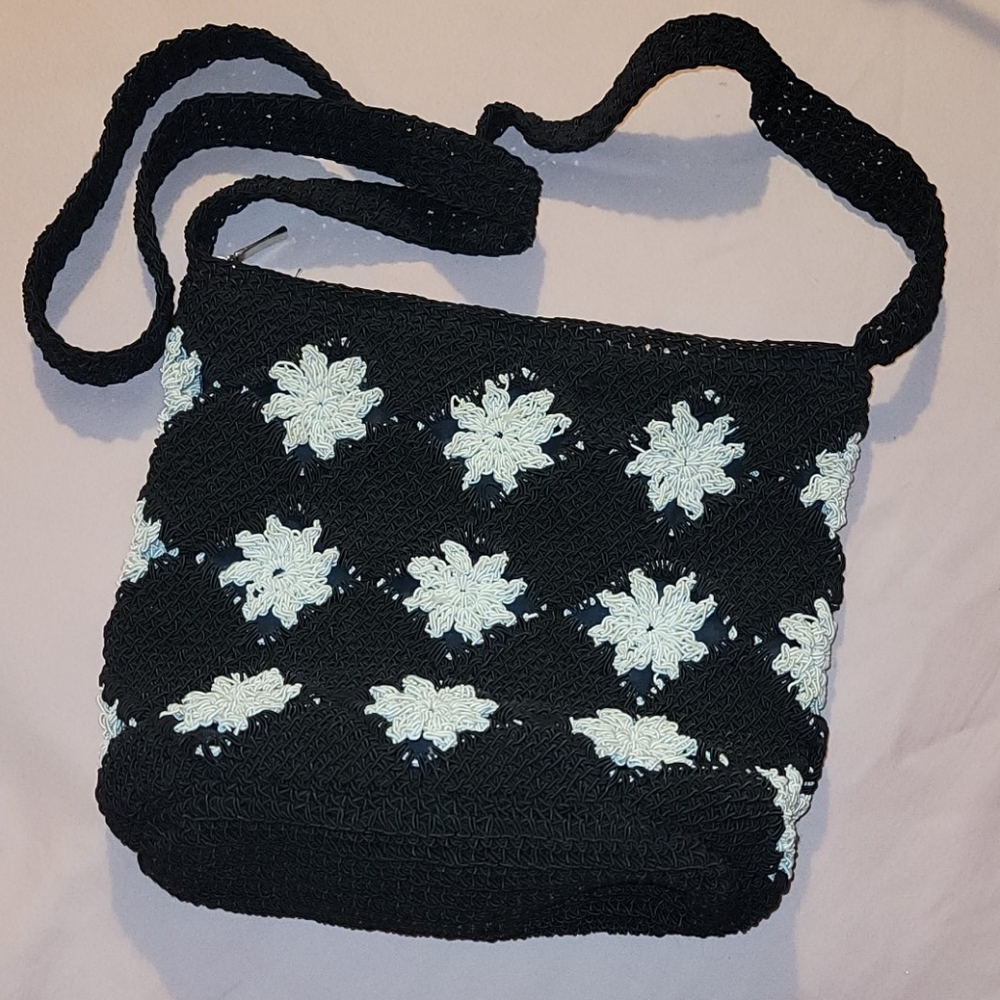 90s style Floral Daisy crochet shoulderbag